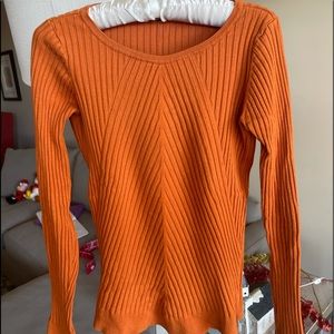 Women’s INC scoop neck stretch top